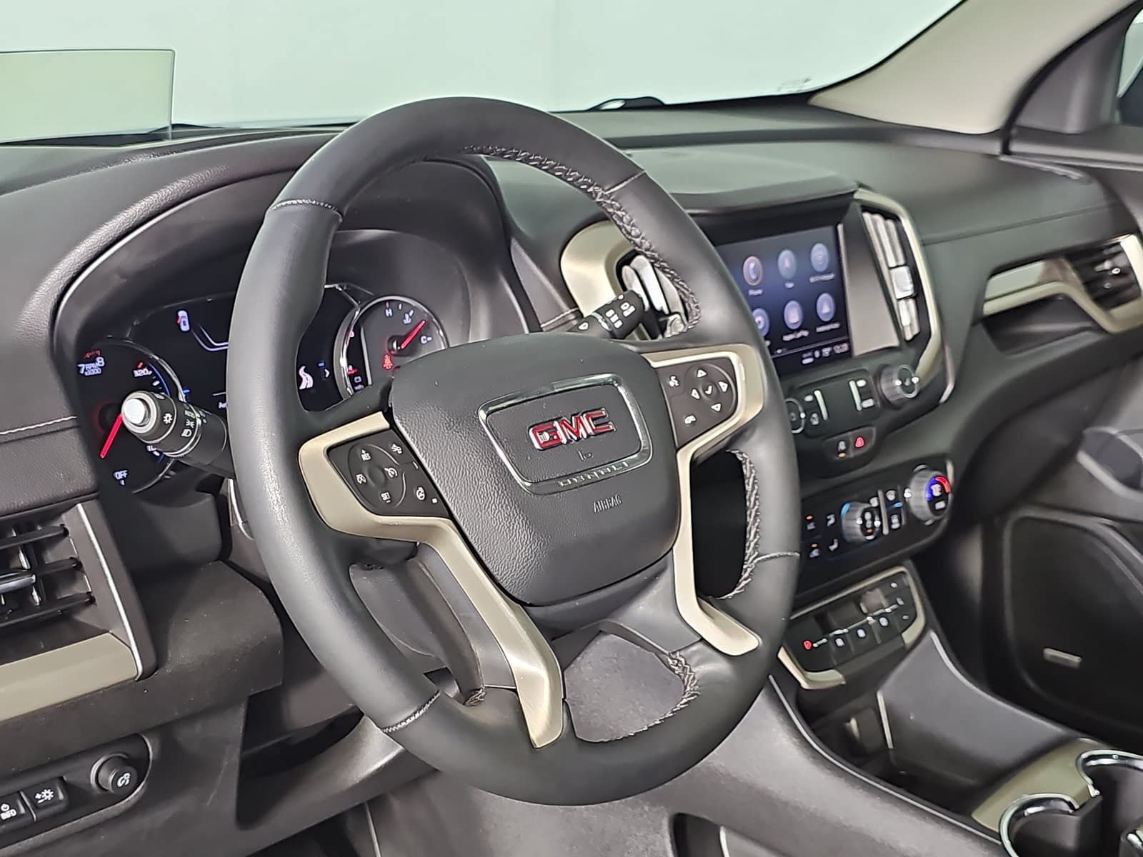 Used 2023 GMC Terrain Denali AWD/4WD image 15