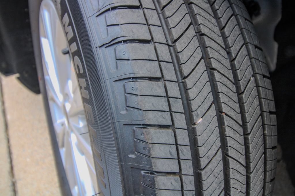 Used 2025 Ford Escape Active FWD image 6