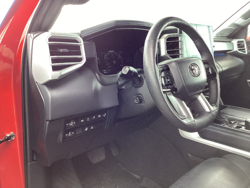 Used 2023 Toyota Tundra Platinum image 14