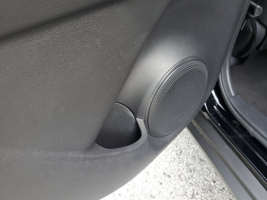Certified 2025 Nissan Kicks Play S FWD image 10