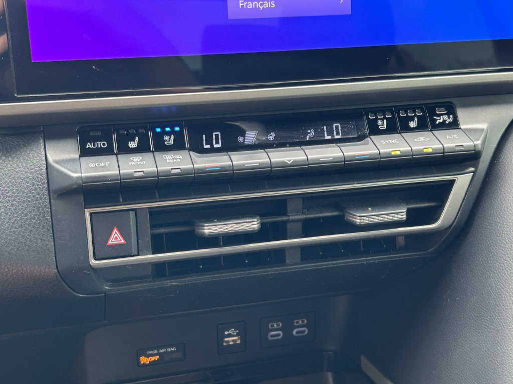 Certified 2025 Toyota Camry XSE w/ Premium Package FWD image 31