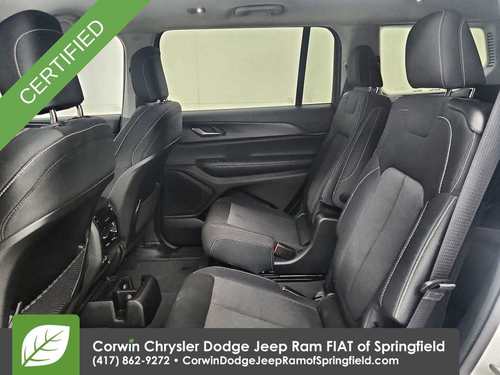 Used 2023 Jeep Grand Cherokee L Laredo w/ Luxury Tech Group I AWD/4WD image 30
