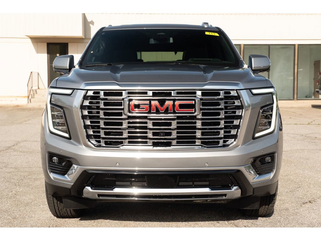 New 2026 GMC Yukon Denali AWD/4WD image 3