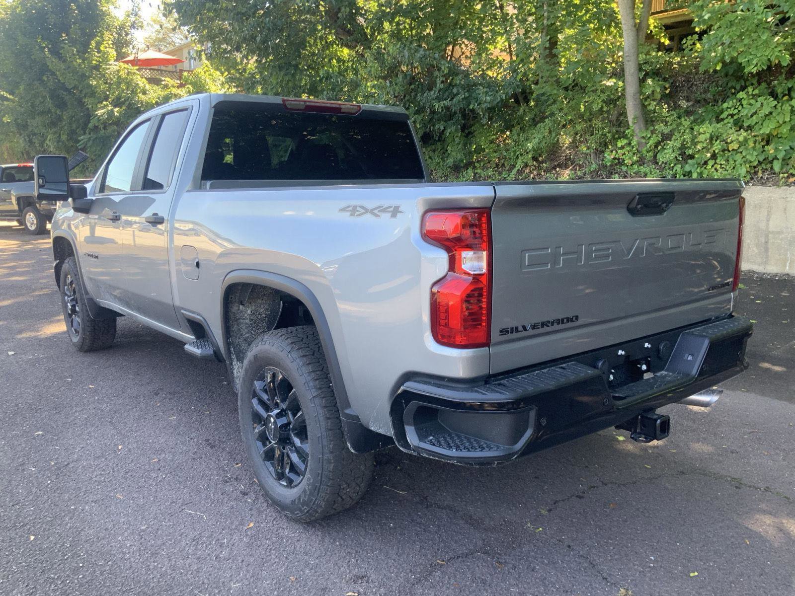 New 2026 Chevrolet Silverado 2500 Custom w/ Custom Value Package image 5