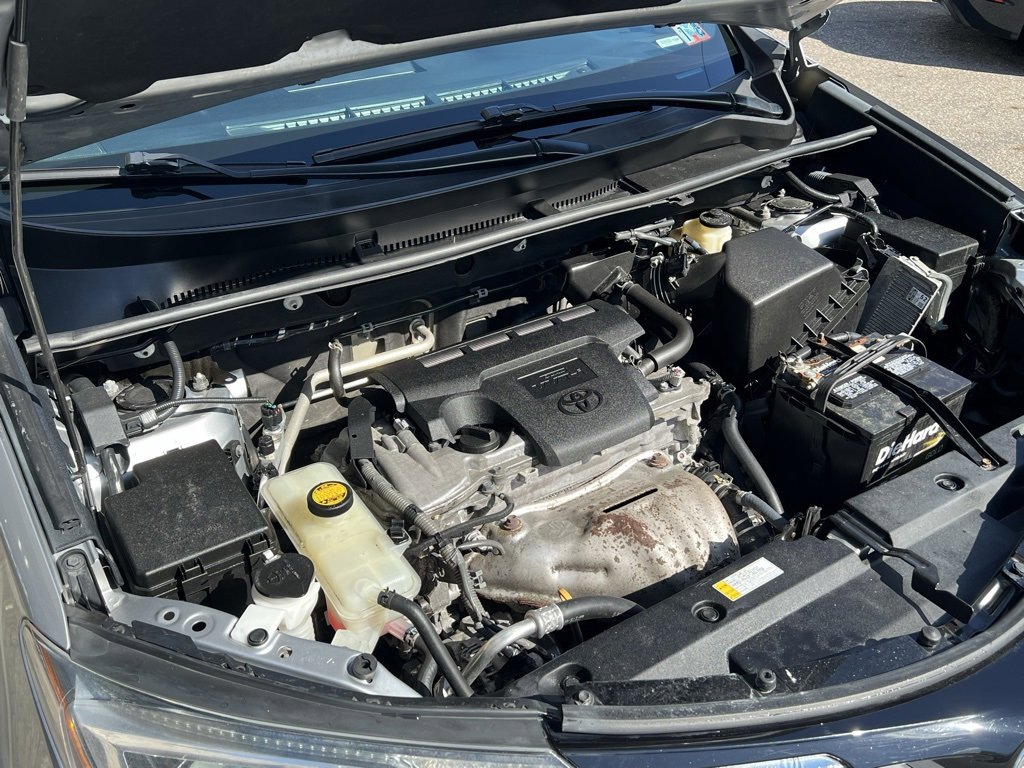 Used 2016 Toyota RAV4 XLE image 38