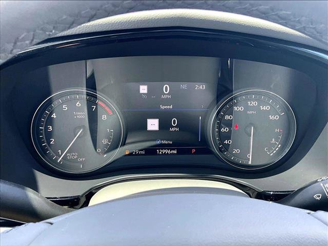 Certified 2025 Cadillac XT6 Premium Luxury w/ Technology Package FWD image 22