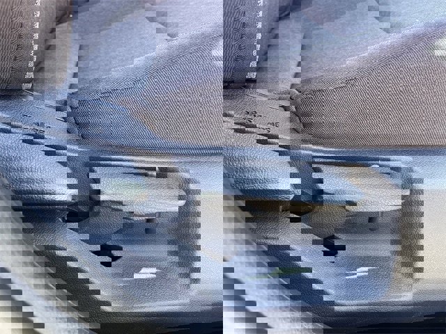 Used 2025 Toyota Camry LE image 28