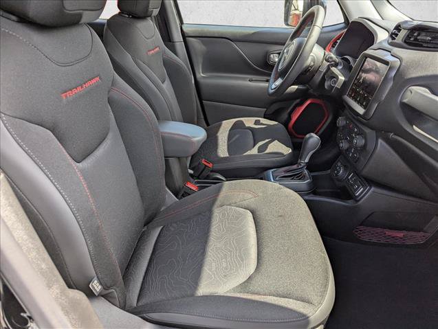 Used 2023 Jeep Renegade Trailhawk AWD/4WD image 28