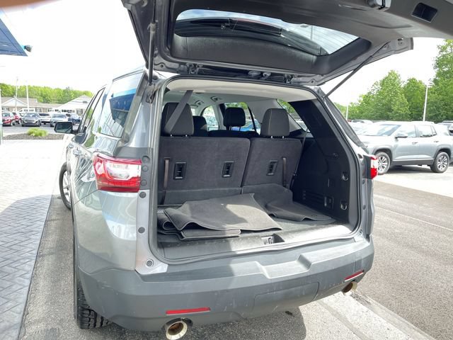 Used 2019 Chevrolet Traverse LS FWD image 24