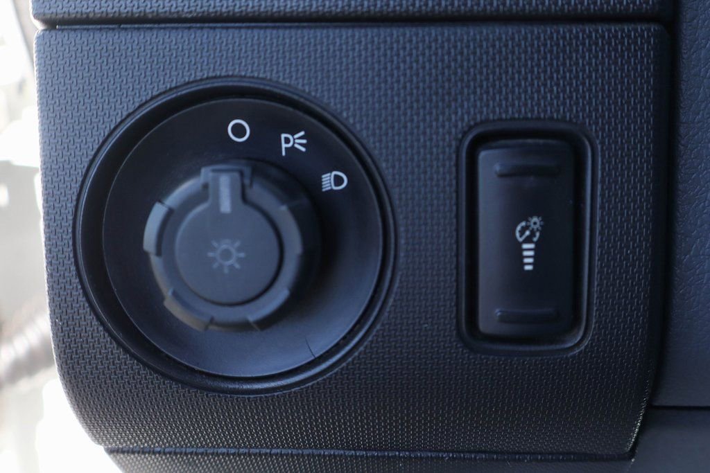 Used 2012 Ford F550 2WD Regular Cab Super Duty w/ PWR Equipment Group image 23