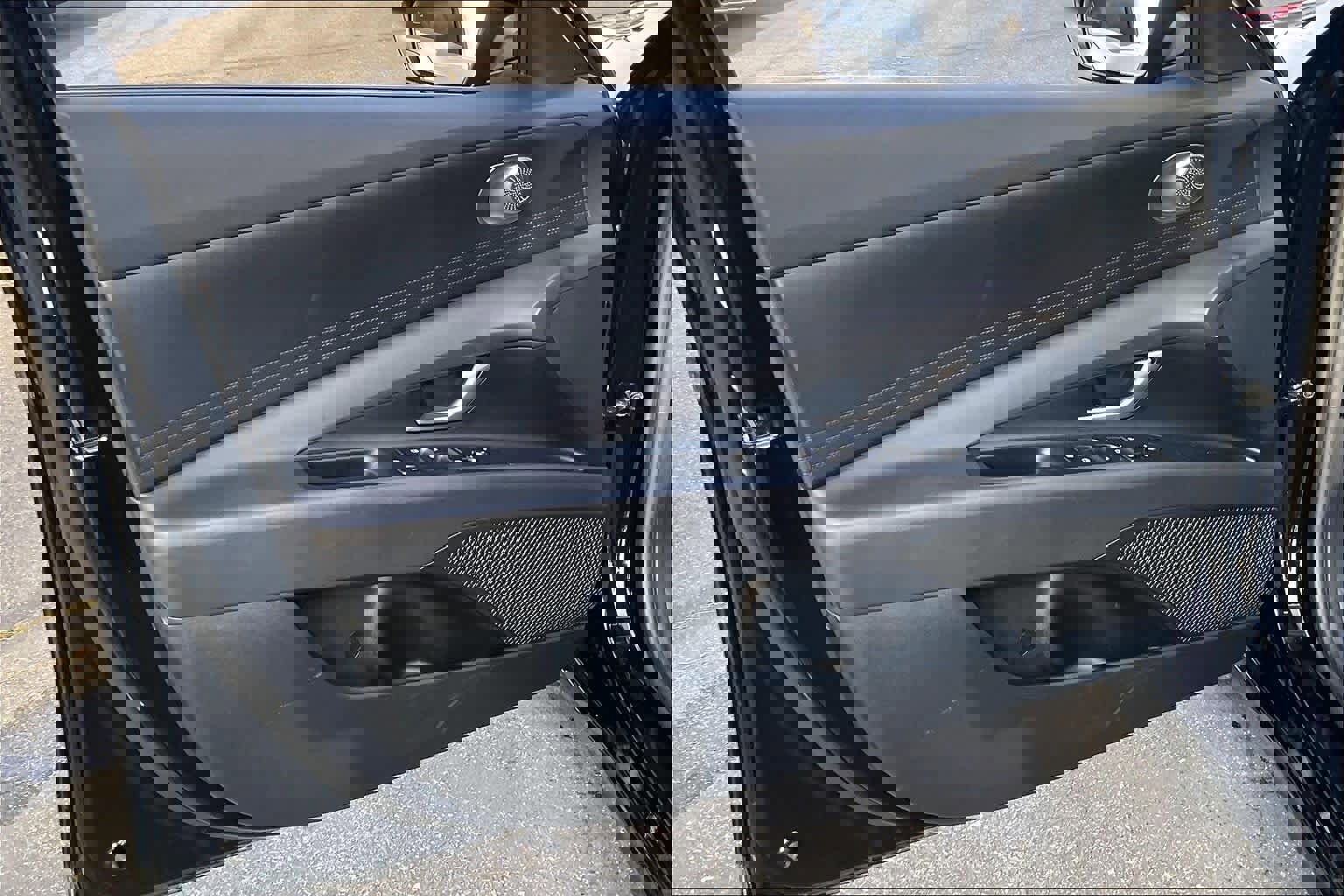 Used 2024 Hyundai Elantra SE image 24