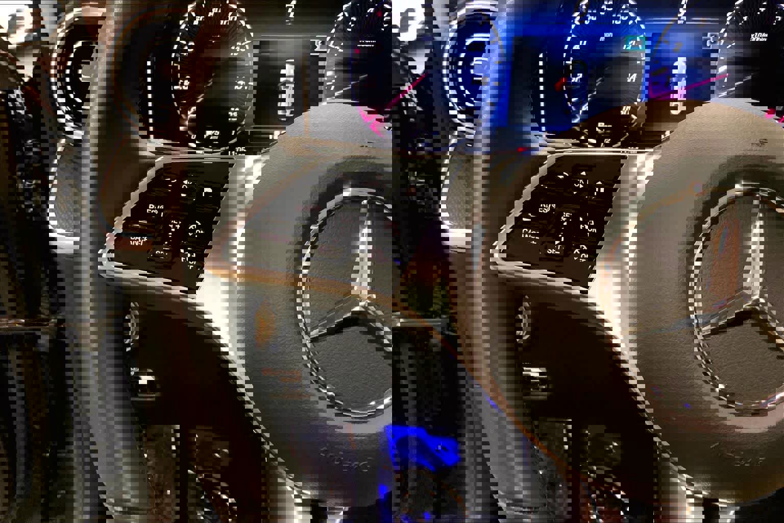 Used 2023 Mercedes-Benz C 300 Sedan image 22