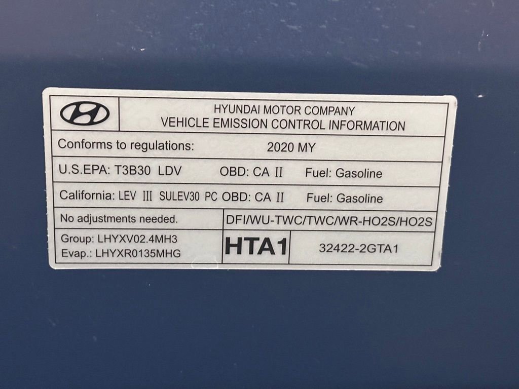 Used 2020 Hyundai Santa Fe SE image 36