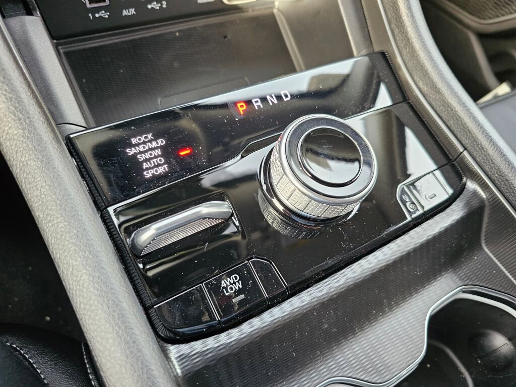 New 2024 Jeep Grand Cherokee Limited 4xe w/ Luxury Tech Group II image 26