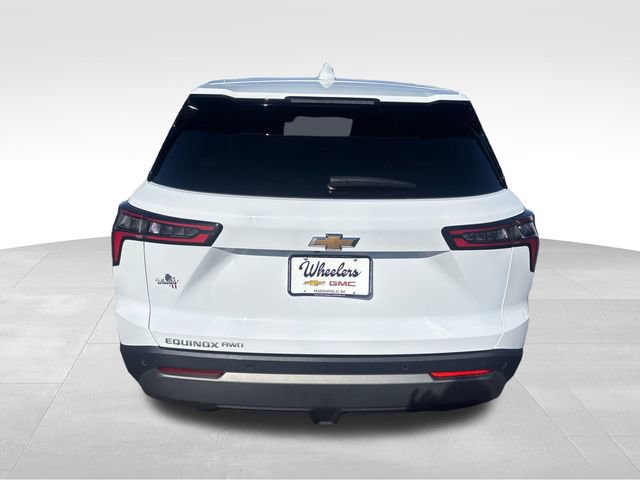 Used 2026 Chevrolet Equinox LT w/ Convenience Package II AWD/4WD image 4