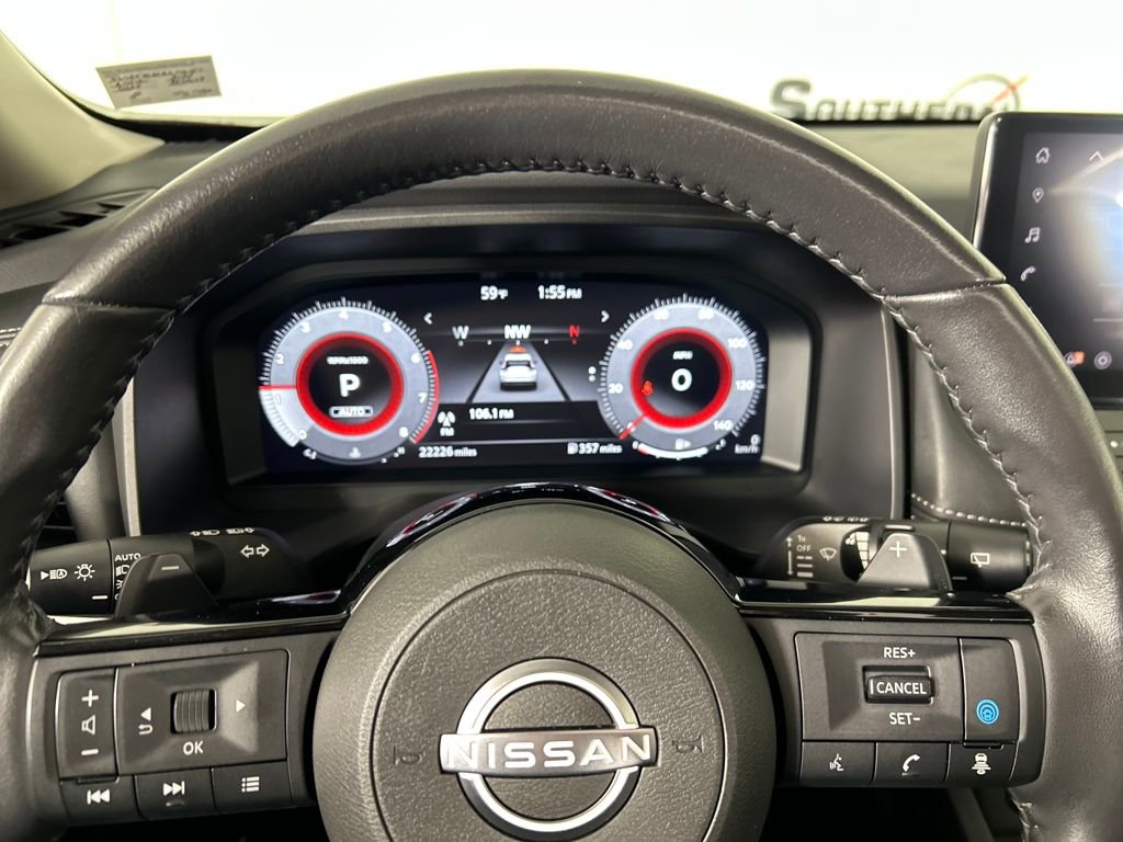 Used 2024 Nissan Rogue SL w/ SL Premium Package image 13