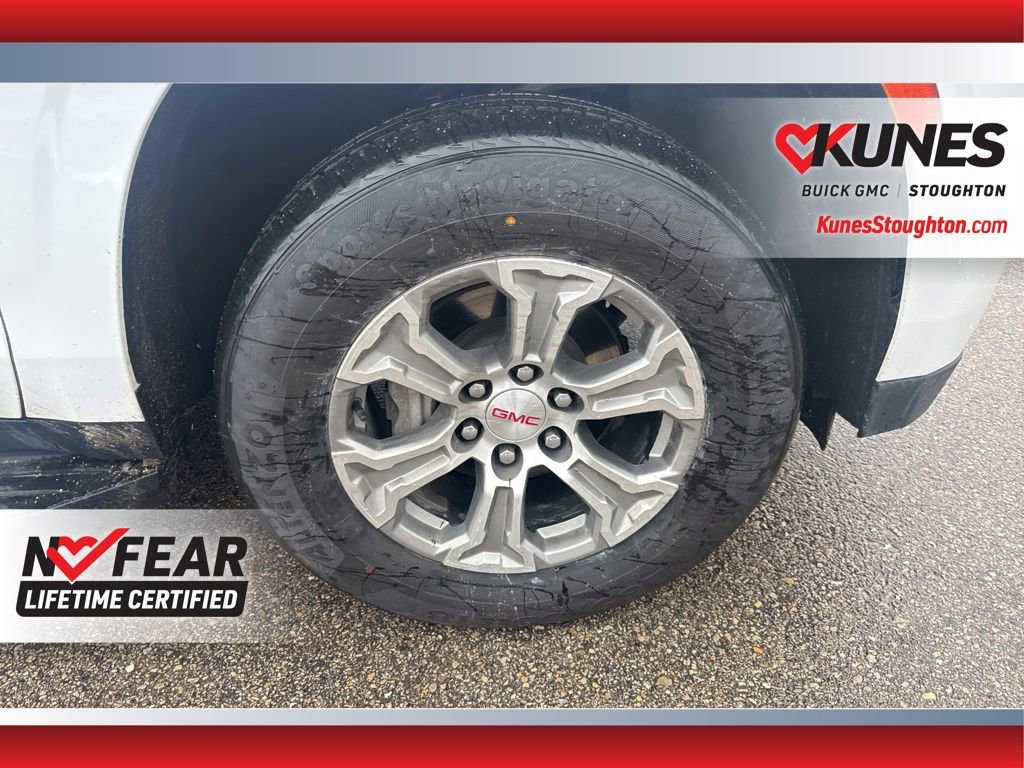 Used 2024 GMC Yukon SLE image 15