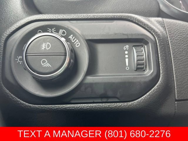 Used 2023 Jeep Gladiator Overland AWD/4WD image 25