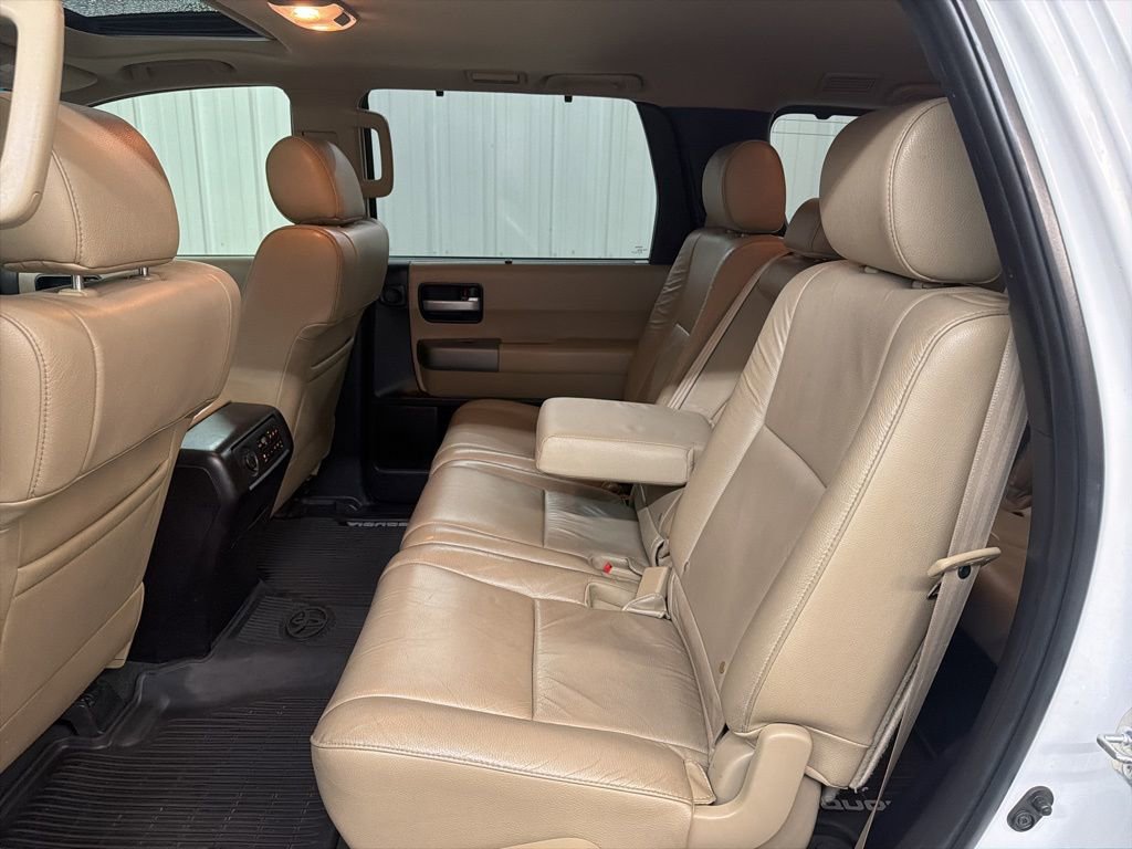 Used 2016 Toyota Sequoia Limited image 30