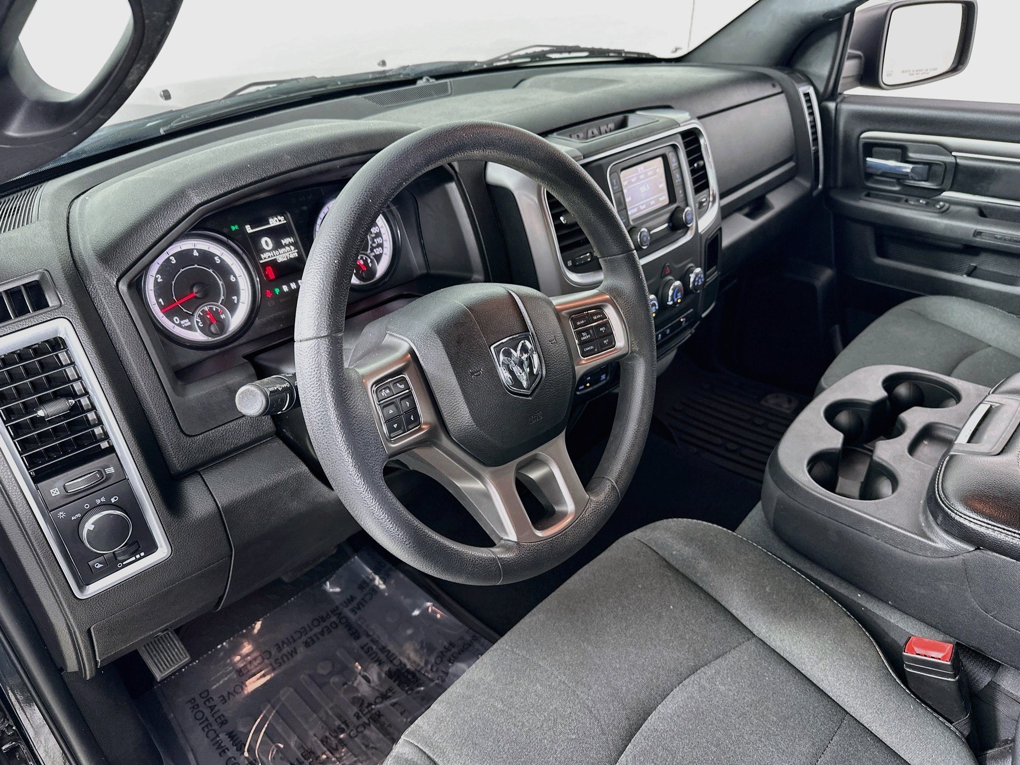 Used 2023 RAM 1500 Warlock AWD/4WD image 9