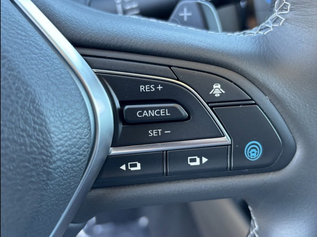 New 2025 INFINITI QX50 Pure image 18