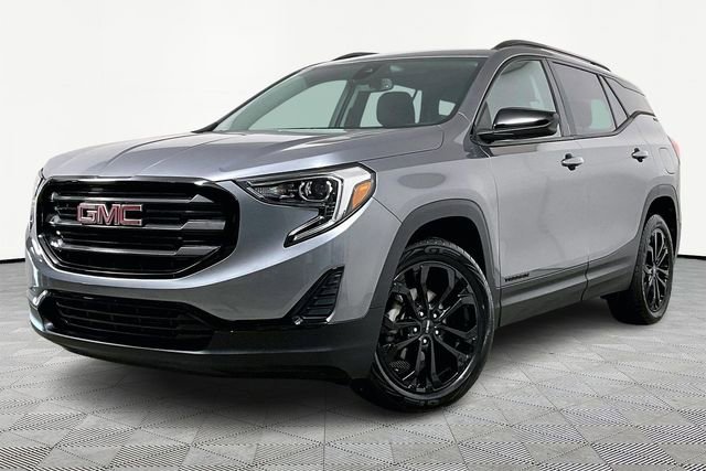 Used 2021 GMC Terrain SLE w/ Driver Convenience Package image 2