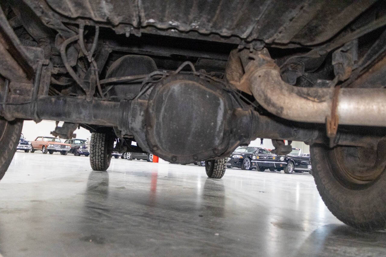 Used 1997 Ford F350 2WD Regular Cab image 17