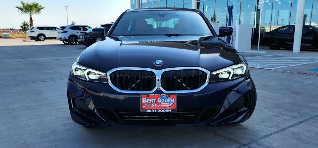 New 2026 BMW 330i xDrive Sedan w/ Premium Package AWD/4WD image 2