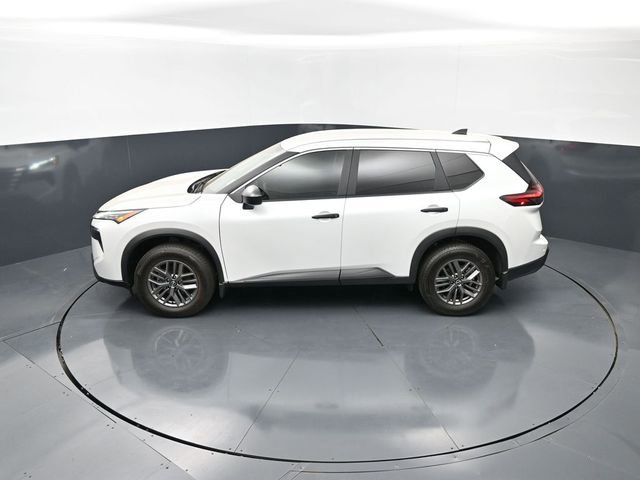 Certified 2025 Nissan Rogue S FWD image 16
