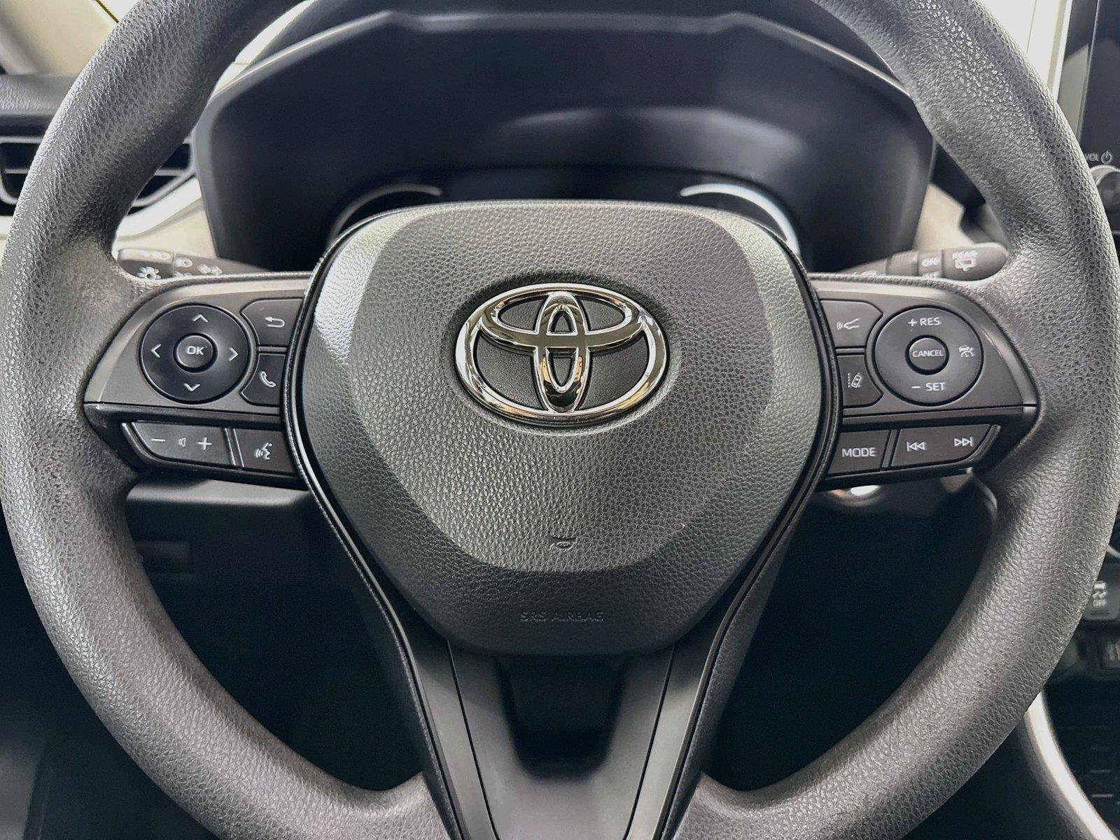 Certified 2023 Toyota RAV4 XLE AWD/4WD image 16