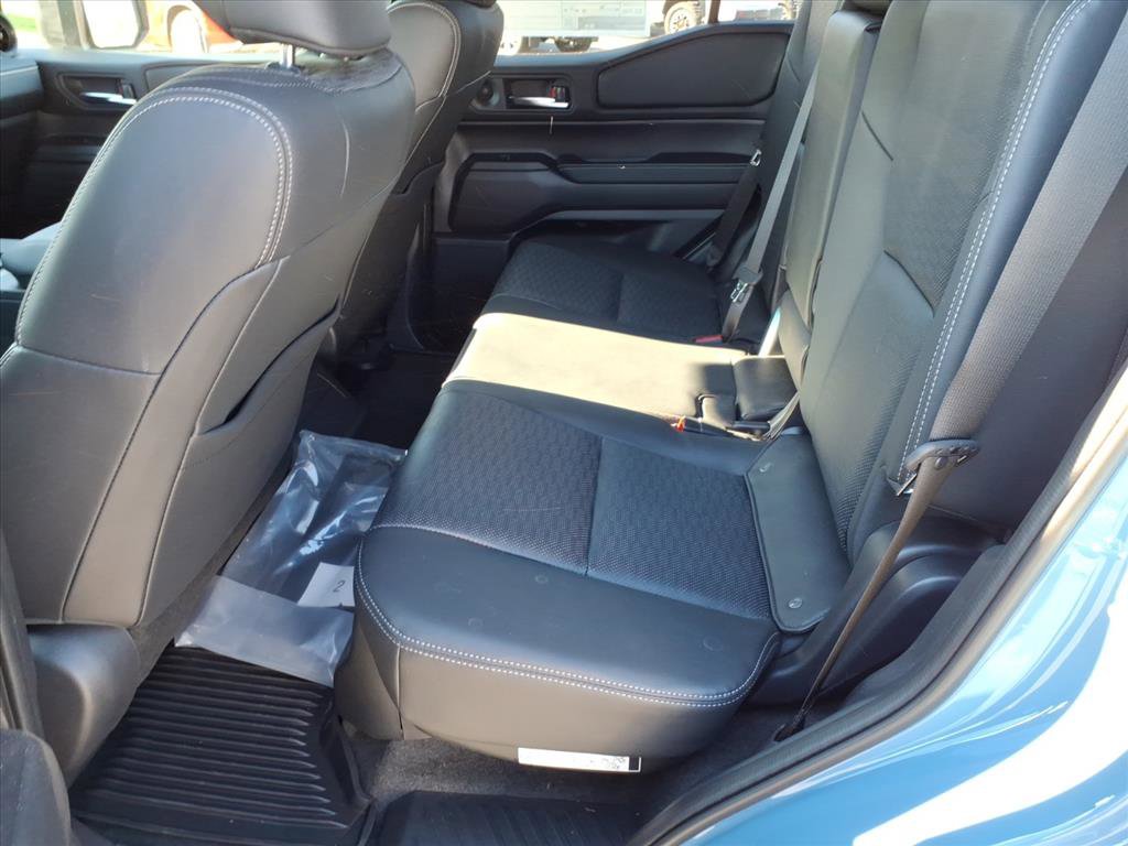 New 2026 Toyota Land Cruiser image 5