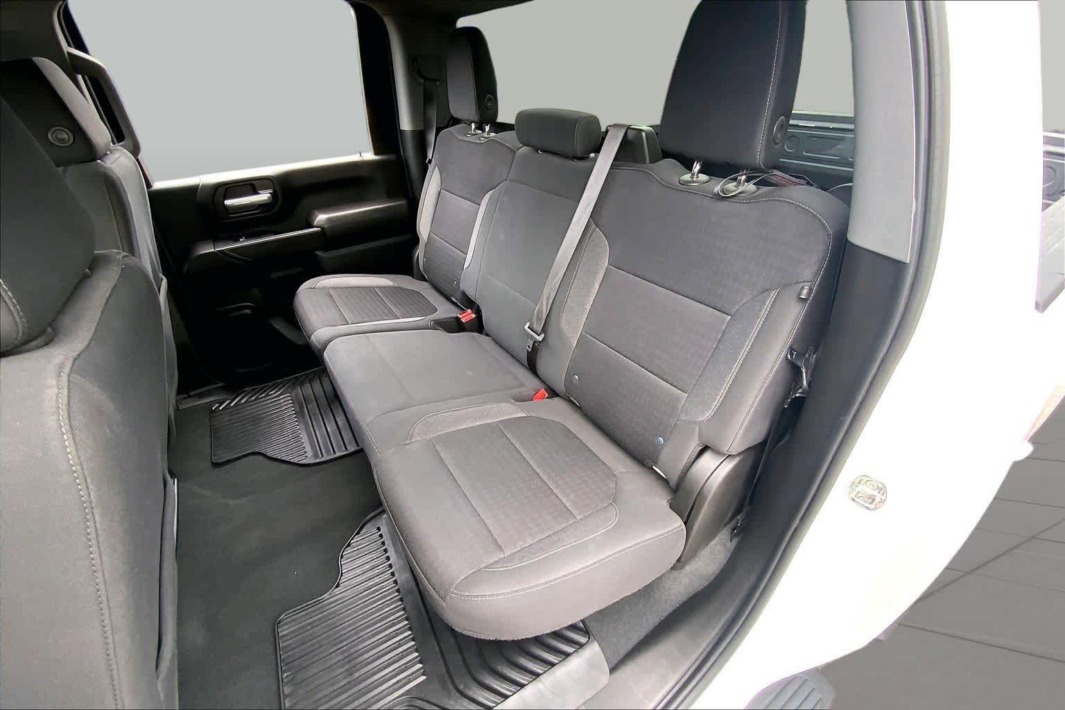 Used 2023 Chevrolet Silverado 2500 LT AWD/4WD image 21