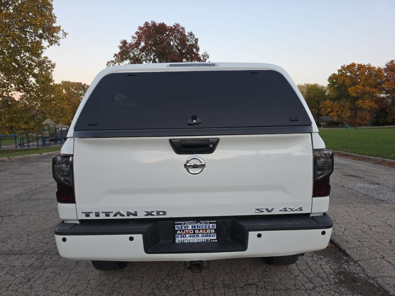 Used 2016 Nissan Titan SV AWD/4WD image 20