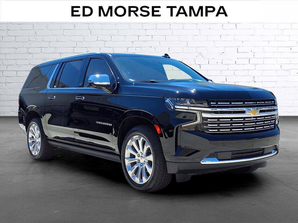 Used 2022 Chevrolet Suburban Premier AWD/4WD image 5