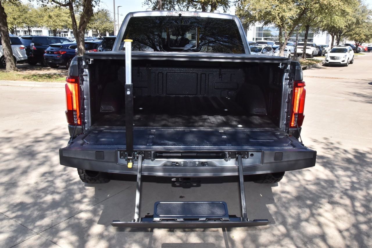 Used 2025 Ford F150 Raptor image 39