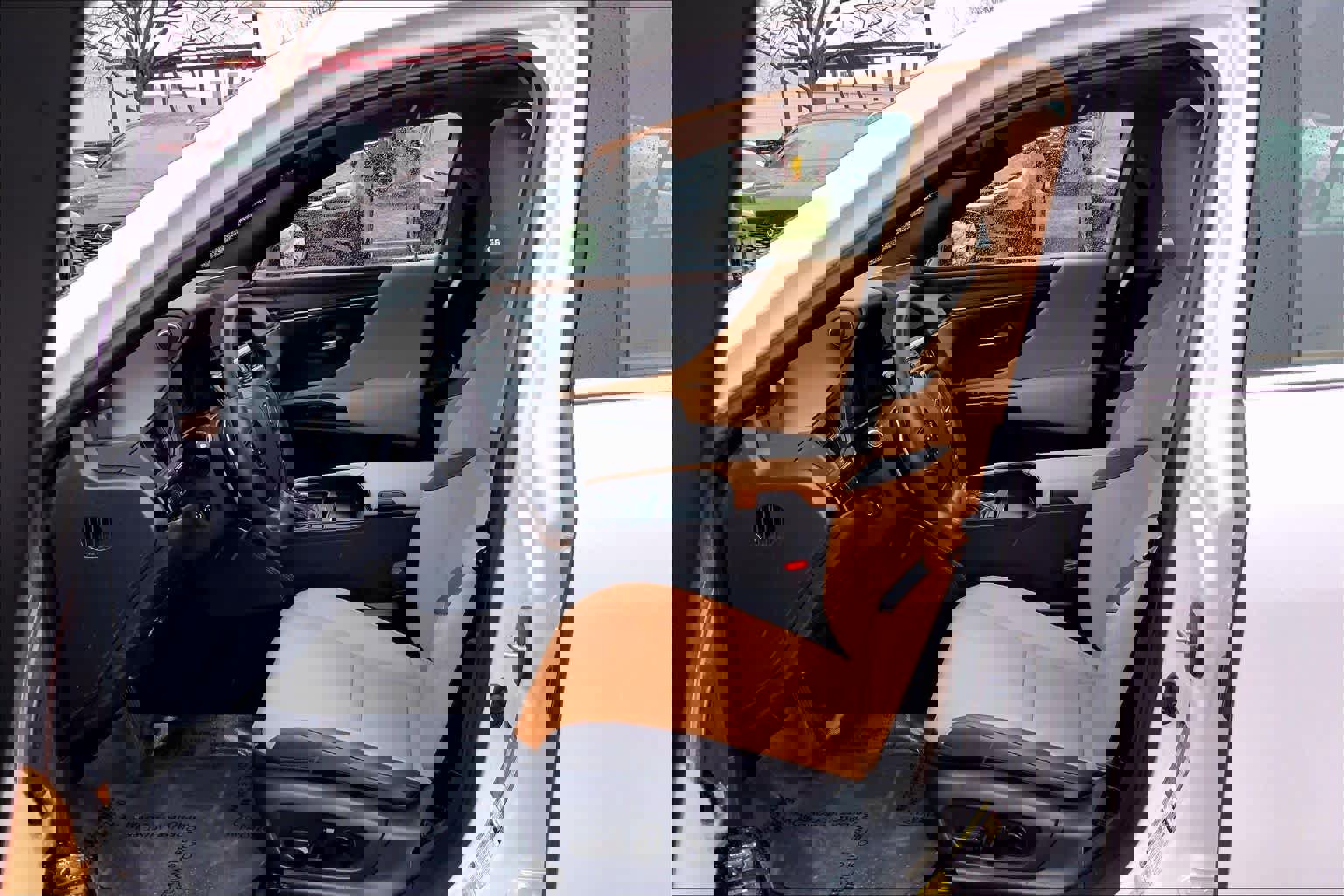 Certified 2025 Lexus ES 350 w/ Premium Package image 8