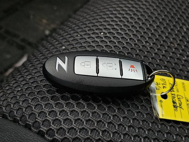Used 2010 Nissan 370Z Touring RWD image 30