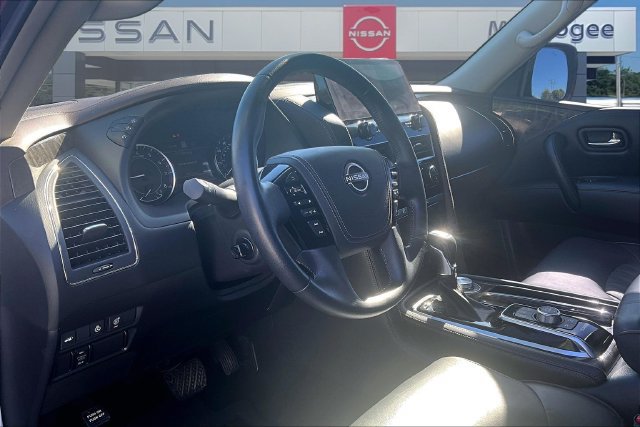 Used 2022 Nissan Armada Platinum w/ Captain's Chairs Package AWD/4WD image 17