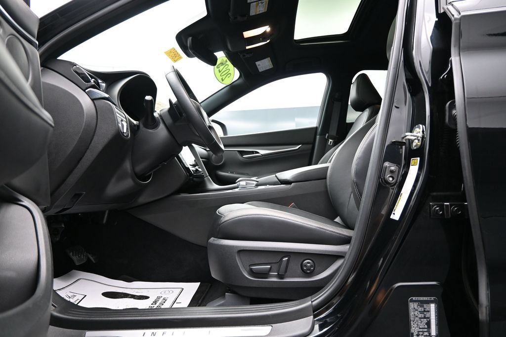 Used 2025 INFINITI QX55 Luxe AWD/4WD image 10
