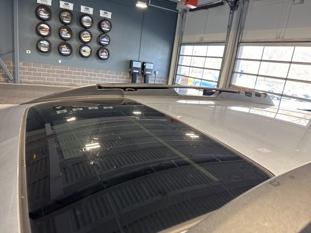 Used 2017 Subaru Outback 3.6R Limited image 14