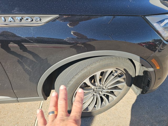 Used 2020 Lincoln Aviator Reserve w/ Equipment Group 201A RWD image 7