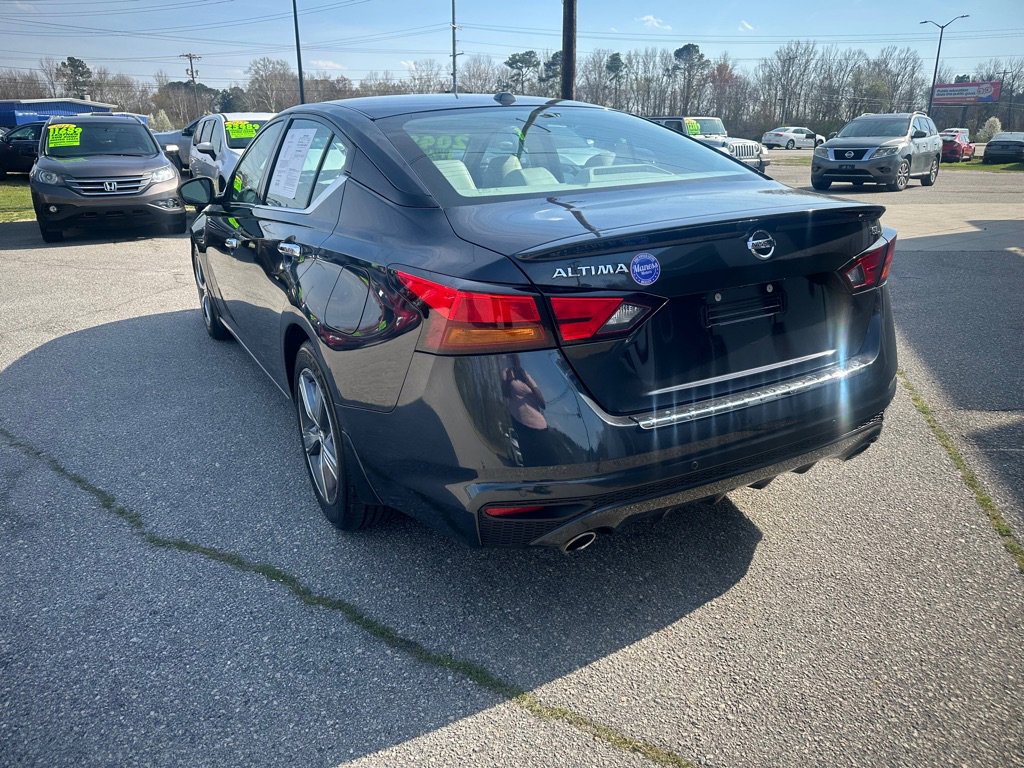 Used 2022 Nissan Altima 2.5 SL image 3