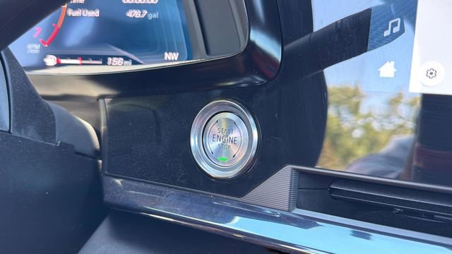 Used 2024 Chevrolet Corvette Stingray Preferred Conv w/ Stealth Interior Trim Package RWD image 35