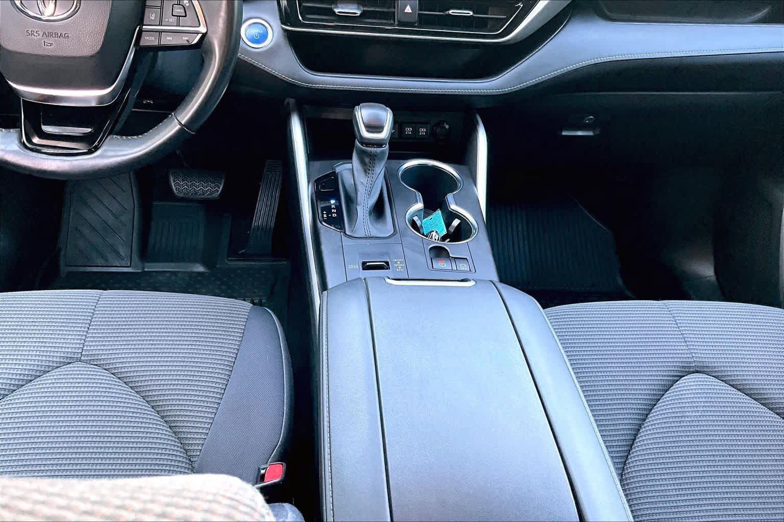 Certified 2020 Toyota Highlander LE FWD image 17