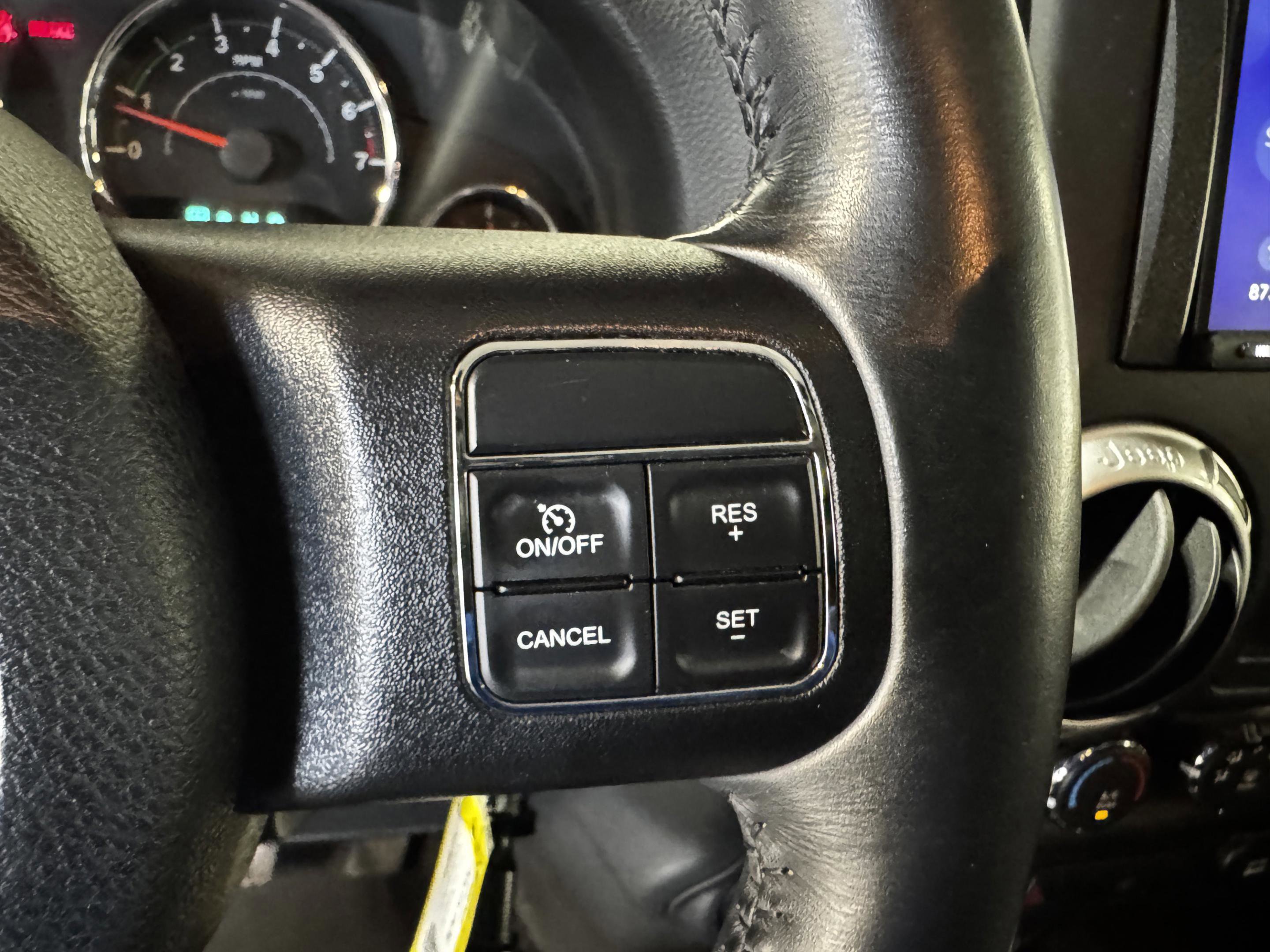Used 2015 Jeep Wrangler Unlimited Sahara AWD/4WD image 38