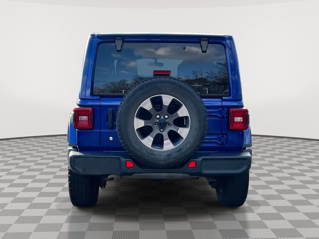 Certified 2018 Jeep Wrangler Unlimited Sahara image 11