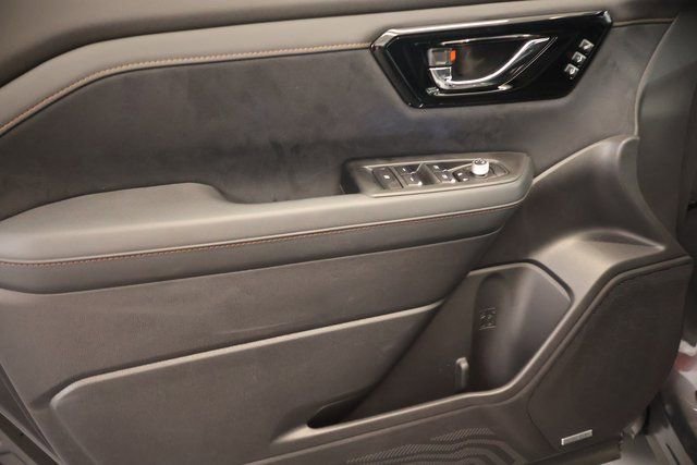 New 2026 Subaru Forester Touring image 9