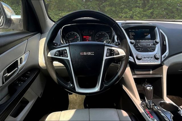 Used 2017 GMC Terrain SLT w/ Open Road Package AWD/4WD image 8
