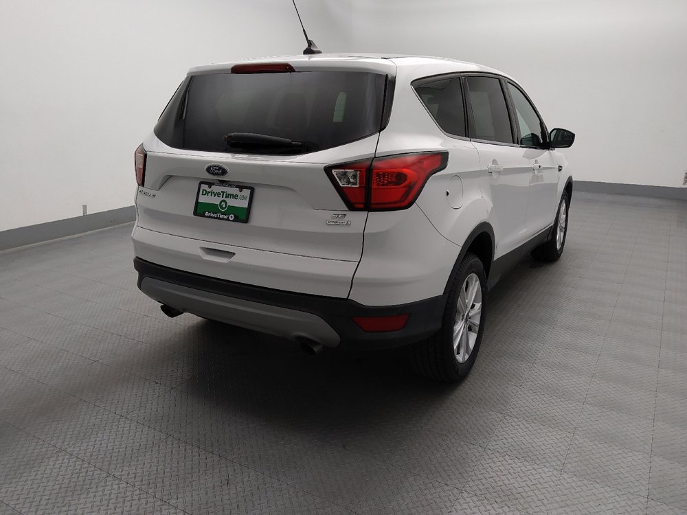 Used 2019 Ford Escape SE FWD image 7