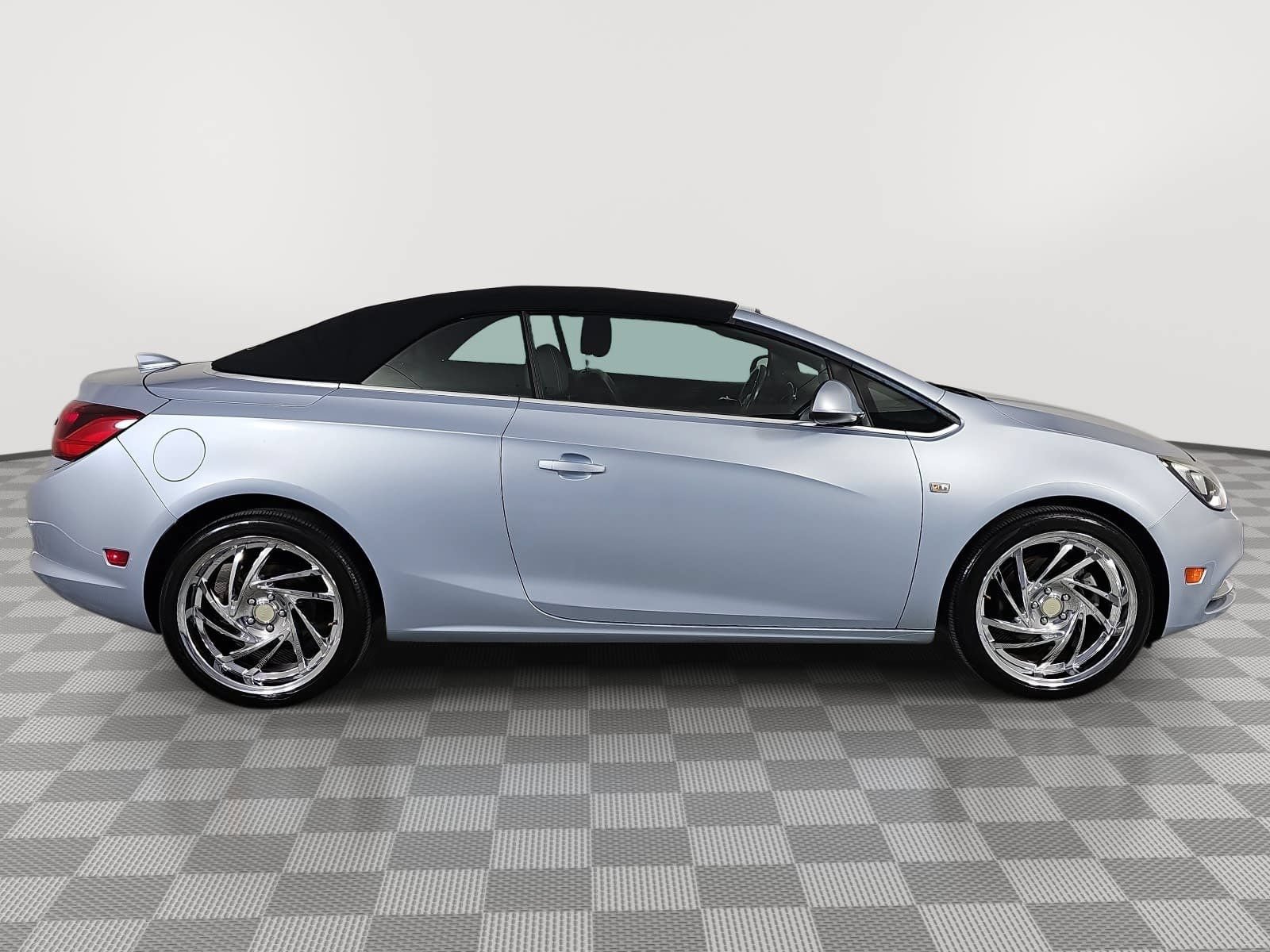 Used 2019 Buick Cascada Premium FWD image 9
